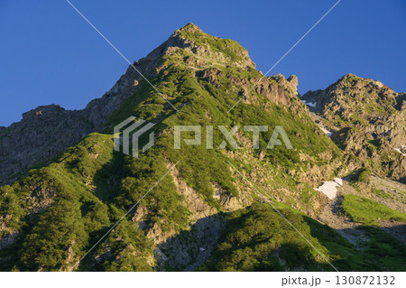 涸沢から見る北穂高岳 130872132