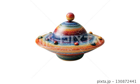 透明背景にカラフルな円盤型UFOの3Dイラスト 130872441