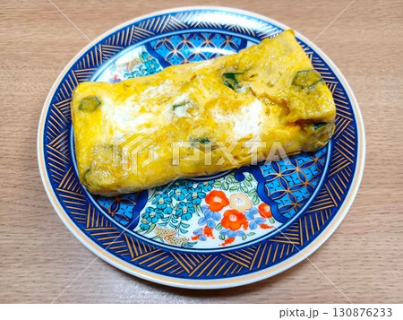 オクラ入りの厚焼き玉子 オクラ入りの厚焼き玉子 130876233