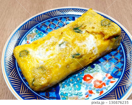オクラ入りの厚焼き玉子 130876235