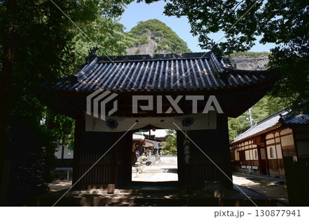 香川県　八栗寺　二天門 130877941
