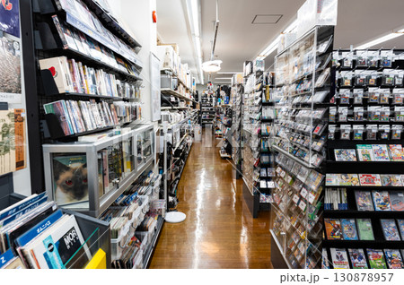 ハードオフ三鷹深大寺店　ゲーム・レコード　東京都三鷹市深大寺 130878957