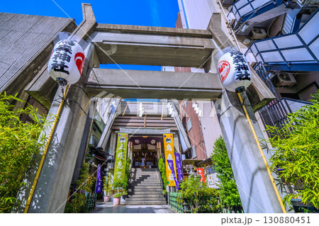 日本の東京都市景観 新橋・烏森神社などを望む日＝2日 130880451