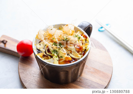 オートミール米化でお好み焼き風　完成 130880788