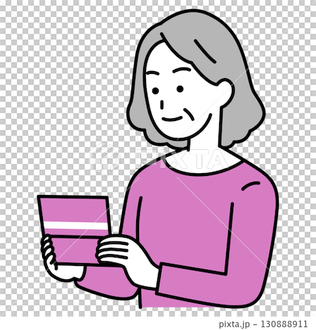 預金通帳を見る年配の女性 130888911