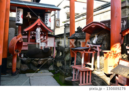 御辰稲荷神社 御辰稲荷神社 130889276