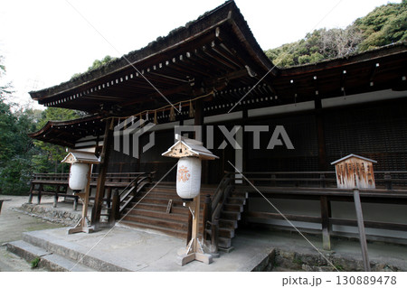 京都宇治・宇治上神社拝殿 京都宇治・宇治上神社拝殿 130889478