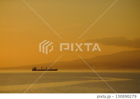 荒尾市　有明海　海岸　元旦の夕暮れ、 130890279