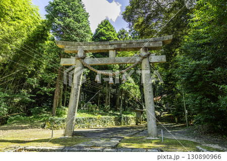 江津　 多鳩神社　弐の鳥居　島根県江津市 130890966
