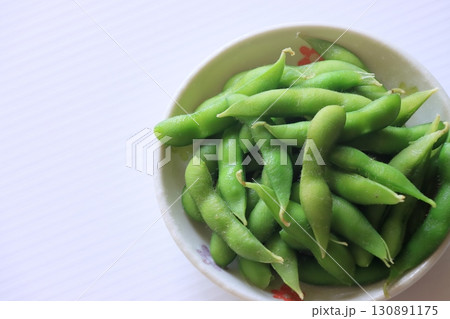 茹でた枝豆 茹でた枝豆 130891175