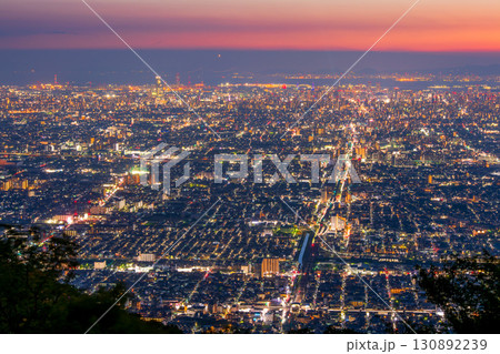 大阪　僕らの広場からの夜景 130892239