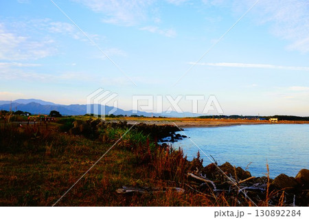 新潟県　村上市　塩谷　海岸　荒川　河口 130892284