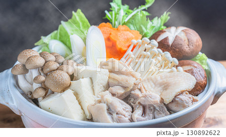 鶏の寄せ鍋 130892622
