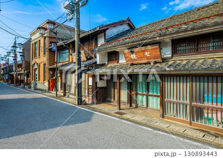 滋賀県　彦根　芹町の町並み 130893443