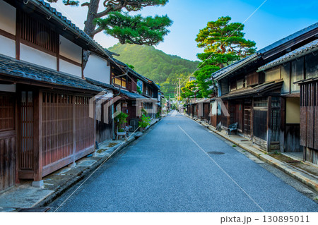 滋賀県　近江八幡の町並み 130895011
