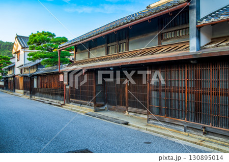 滋賀県　近江八幡の町並み 130895014