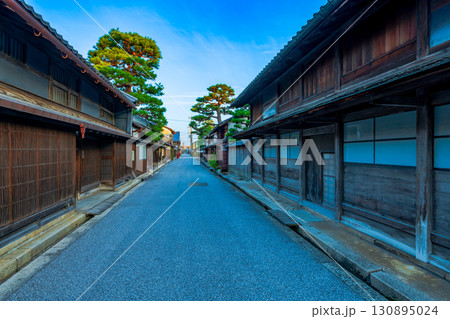 滋賀県　近江八幡の町並み 130895024
