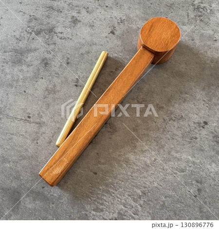 打鍼 だしん 鍼灸 はりきゅう 小槌 真鍮 木製  打鍼 だしん 鍼灸 はりきゅう 小槌 真鍮 木製  130896776