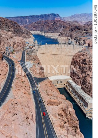 アメリカ　ネバダ州のフーバーダムの風景　ラスベガス 130897048