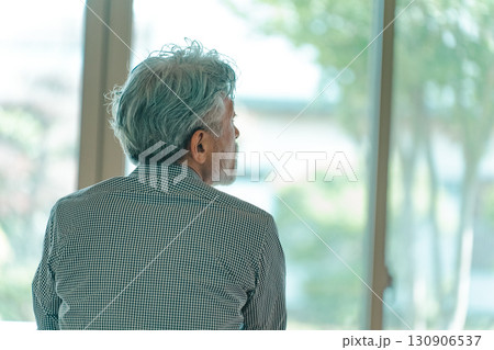 定年後、暇になった夫 130906537