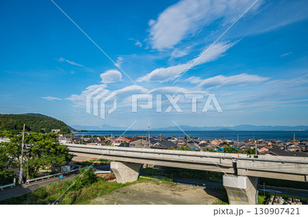湖西線北小松駅ホームから琵琶湖の風景　滋賀県大津市北小松 130907421