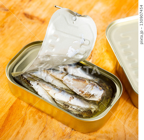 Sardines preserves in oil Sardines preserves in oil 130907454