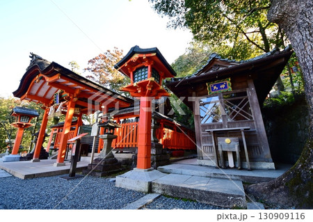 京都府　伏見稲荷大社　玉山稲荷社（玉山稲荷大神） 京都市伏見区深草藪之内町　2022 年 2月 130909116