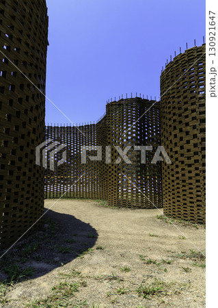 八幡浜みなっと緑地公園のかまぼこ板東屋「かまぼこカーテン」 130921647