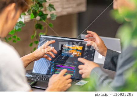 動画・映像クリエイター 男性　動画マーケティング　2人 130923298