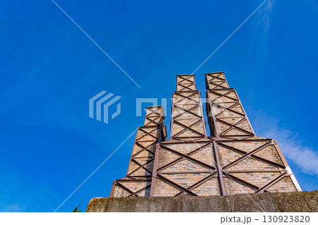 《静岡県》世界遺産・晴天下の韮山反射炉 《静岡県》世界遺産・晴天下の韮山反射炉 130923820
