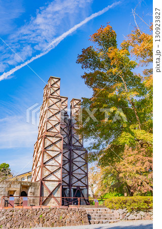 《静岡県》世界遺産・晴天下の韮山反射炉 130923827