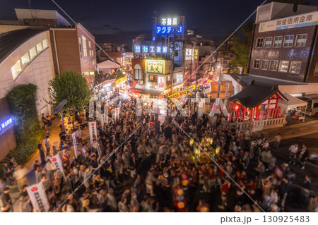《東京都》祭りで賑わう椎名町・長崎神社例大祭 《東京都》祭りで賑わう椎名町・長崎神社例大祭 130925483