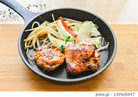 鶏モモ肉の味噌焼き 鶏モモ肉の味噌焼き 130926047