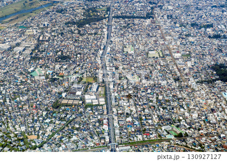 環状八号線を田園調布上空から尾山台方向を空撮 130927127