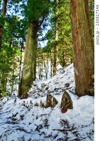 慈光寺　参道（新潟県） 130927548