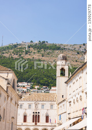 ヨーロッパ、クロアチアのドゥブロヴニクの旧市街の風景 ヨーロッパ、クロアチアのドゥブロヴニクの旧市街の風景 130929778