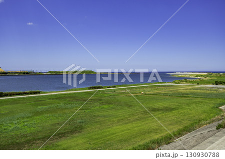 江津　江の川河口　島根県江津市 130930788