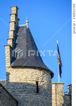 Het Steen medieval fortress on bank of Scheldt river in the old city centre of Antwerp, Belgium 130932104