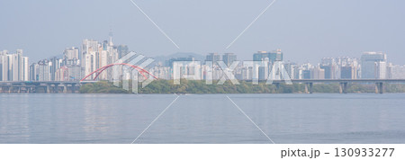 Smog pollution and yellow dust covering cityscape of Seoul, capital of South Korea Smog pollution and yellow dust covering cityscape of Seoul, capital of South Korea 130933277