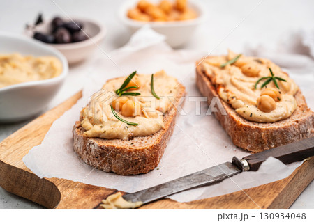 Delicious sandwiches with hummus 130934048