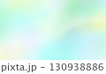 グリーン系の淡いグラデーション背景素材 130938886
