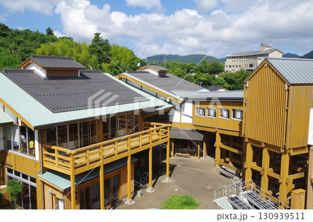 隠岐中の島菱浦港建物の景色 隠岐中の島菱浦港建物の景色 130939511