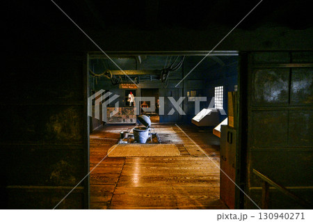 下呂温泉合掌村「旧大戸家住宅」室内 130940271