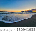 美しい海岸の夕焼け 130941933