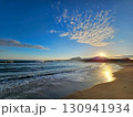 海に沈む夕日 130941934