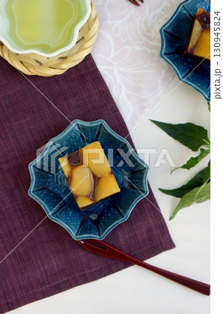 秋の和菓子 栗羊羹 秋の和菓子 栗羊羹 130945824