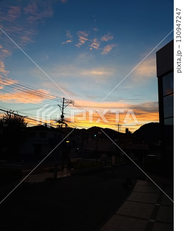 夕焼け 夕焼け 130947247