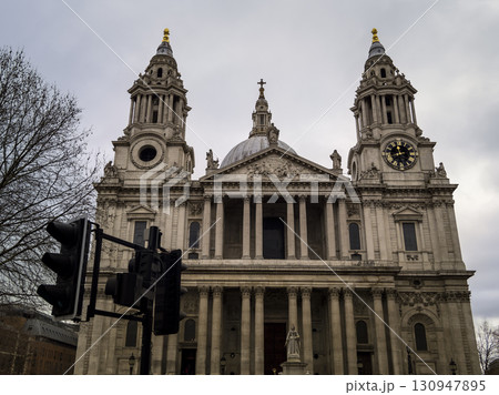 イギリス・ロンドン 【セントポール大聖堂】 St Paul’s Cathedral, London 130947895