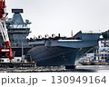 神奈川県横須賀米海軍基地に停泊中のイギリス（英国）海軍航空母艦プリンス・オブ・ウエールズ 130949164