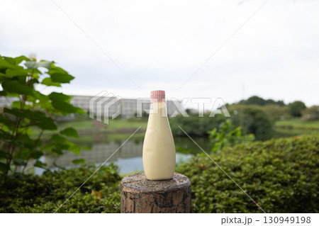 公園のマヨネーズ 公園のマヨネーズ 130949198